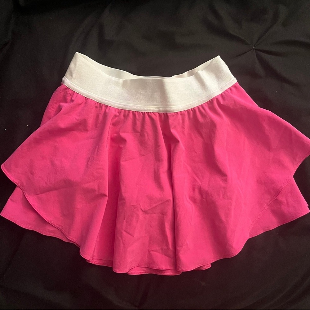Lululemon sonic pink court rival skirt